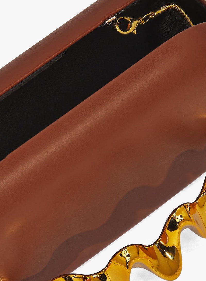 Namshi x Gold Accent Detailed Clutch - Image 4